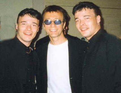 The Twin Bees with Robin Gibb