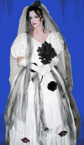 Bride of Dracula stiltwalker for Halloween from circusperformers.co.uk and aurorascarnival.co.uk