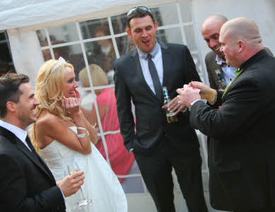 Paul Grundle wedding magician