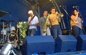 Scratch the Cat - available for any venue inside or outdoors.