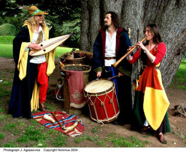 Nonimus Minstrels - brilliant medieval musicians