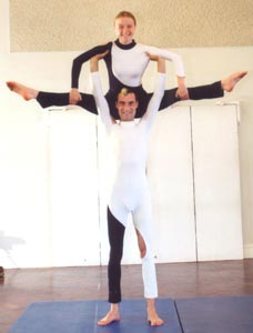 Tabra - acrobats extraordinaire.