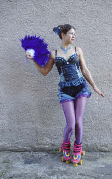 Acrofanatics Groovy Rolla Skater