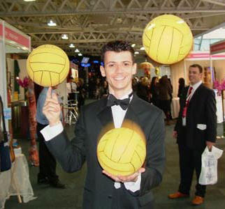 Sam Veale juggling and spinning footballs