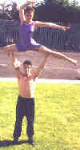 Aj & Toni, acrobats, gymnasts, trapeze artist, streetperformers.
