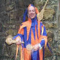Kris Katchit - juggler, stiltwalker for medieval banquets, weddings etc from circusperformers and Auroras Carnival