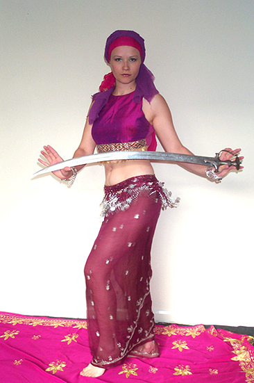 Aurora - Belly dancer extraordinaire