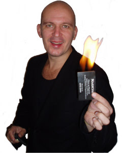 Magician for Christmas Parties from circusperformers.co.uk and aurorascarnival.co.uk