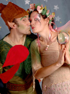 The perfect Elf and Fairy Christmas duo  from circusperformers.co.uk and Auroras Carnival